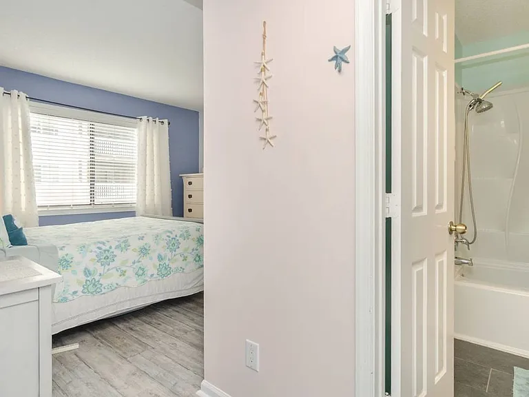 1101 Lake Park Blvd S #1B — Photo 16