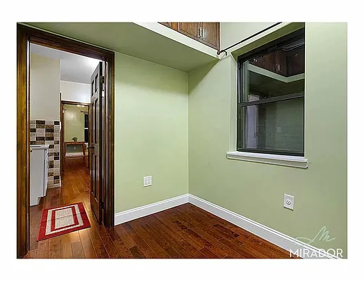 Rented by Mirador Real Estate | media 10