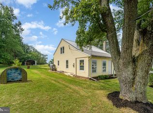 1590 Goldenville Rd, Gettysburg, PA 17325