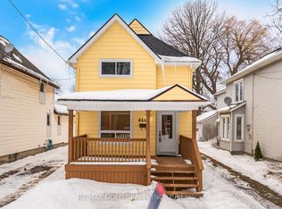 4445 Simcoe St, Niagara Falls, ON L2E 1T7