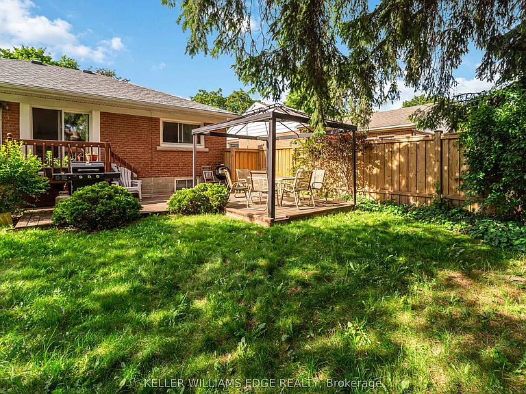 21 Sheridan Ln — Photo 30