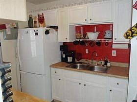 4th image of 2903 W 67th St