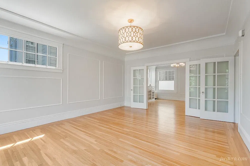 Completely Remodeled Pac Heights Two Bed One Bath — Photo 2