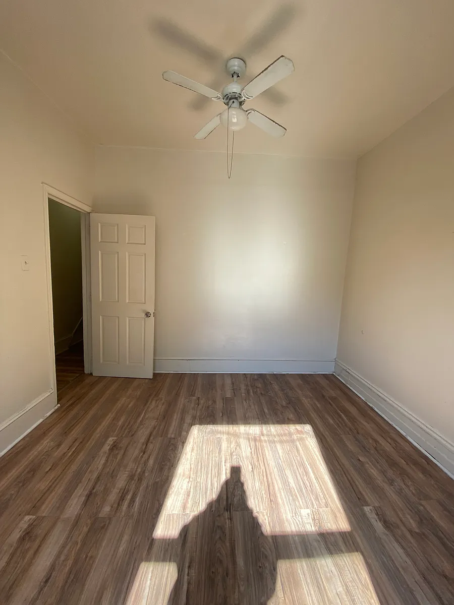BEDROOM - 248 S 44th St