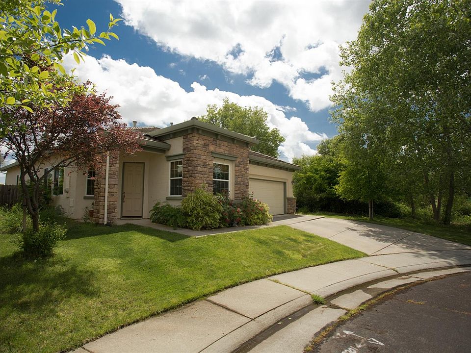 1st image of 3367 Corinthian Ln