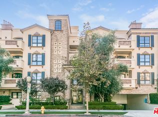 12026 Hoffman St Unit 402, Studio City, CA 91604