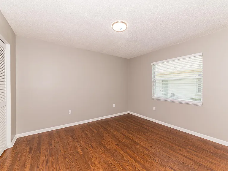 4830 9th Ave E — Photo 11