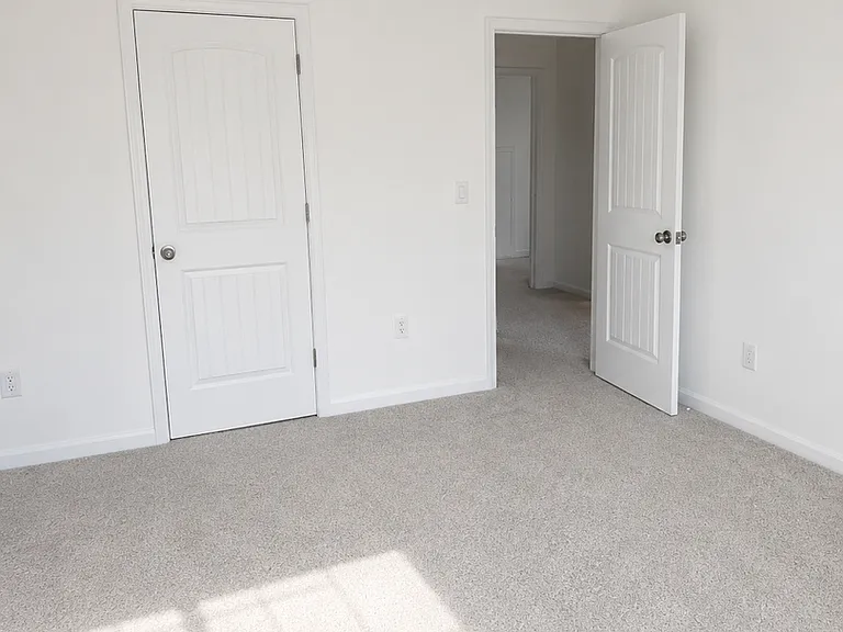 3915 Straw Hat Rd — Photo 8