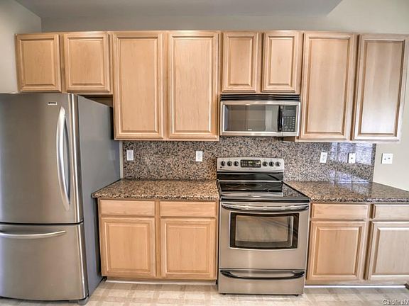 4th image of 10309 Columbia Crest Ct #5102