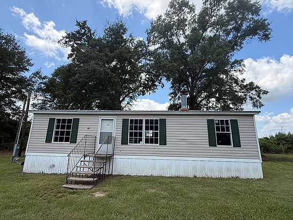2nd image of 161 Chinaberry Dr