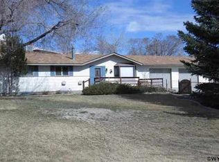 111 Mary Dr, Riverton, WY 82501