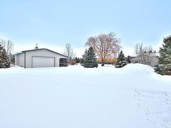2nd image of 1116 212th Ave