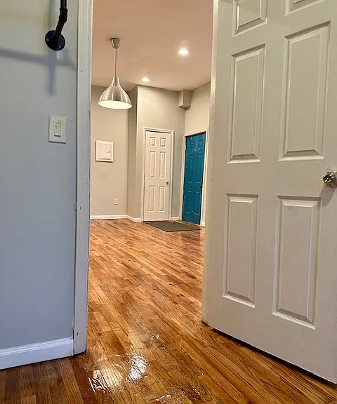 109 Somers St #1 — Photo 7