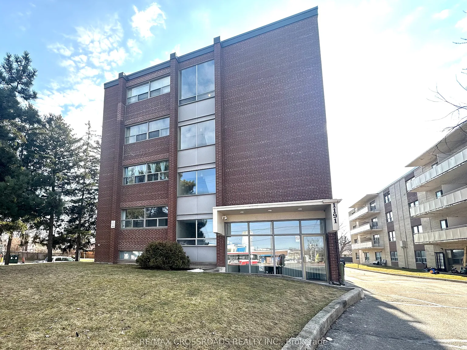 1 bed, $1,895 — Photo 1