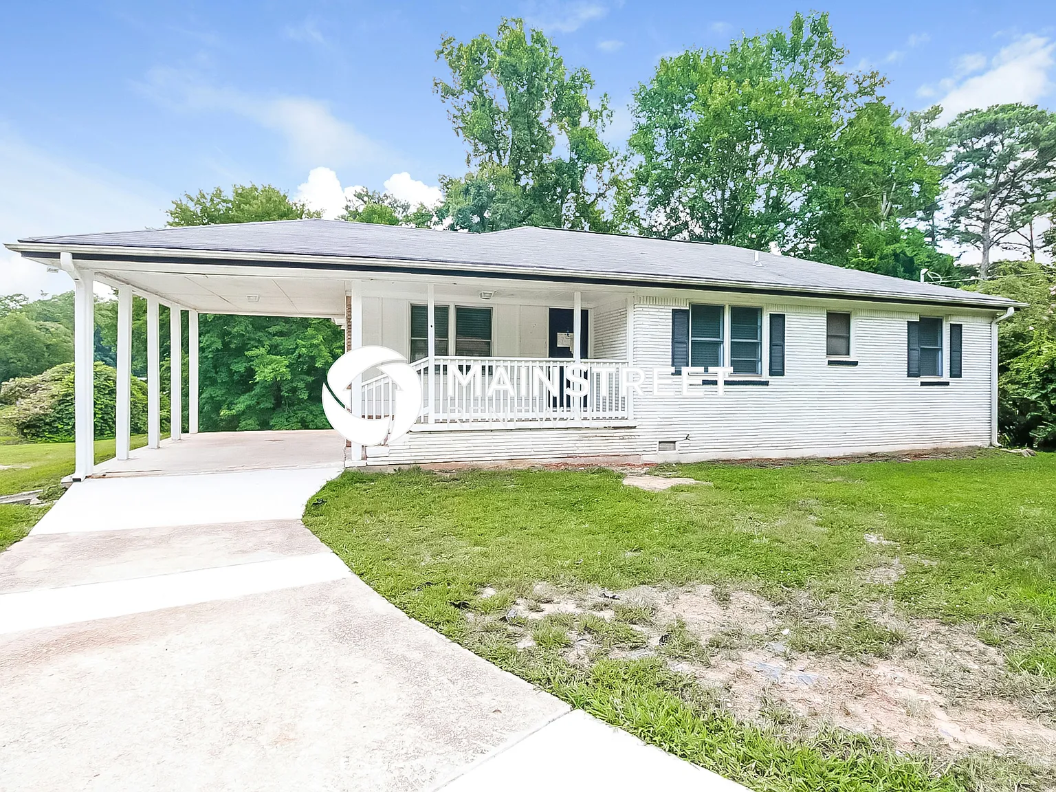 80 Pinehurst Dr — Photo 1