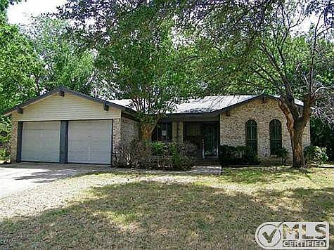 1st image of 6421 Saddlehorse Ln