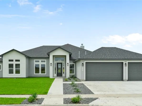 725 Mama Fefi Dr, Corpus Christi, TX 78414