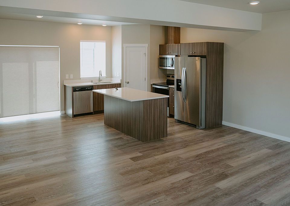 2nd floor, Great room + kitchen + deck