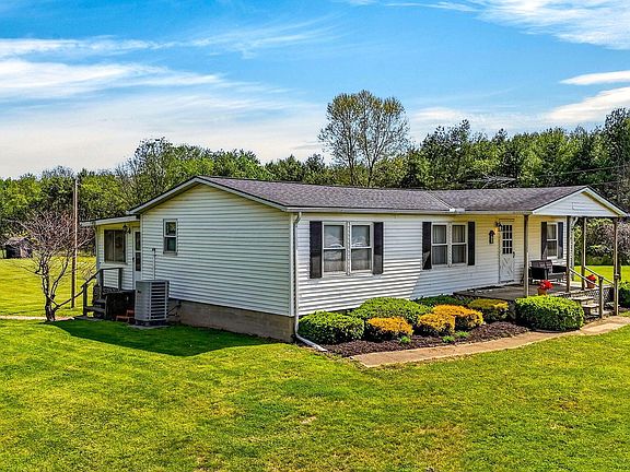 4th image of 21240 River Rd