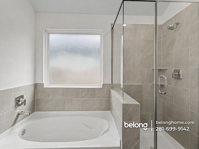 4222 Multnomah Falls Dr — Photo 10