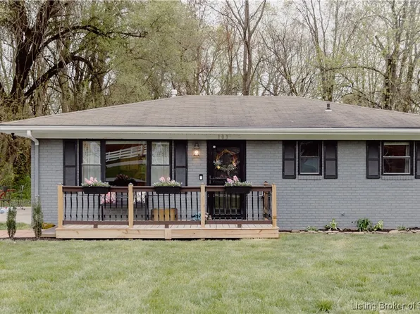 103 E Loma Vista Drive, Jeffersonville, IN 47130
