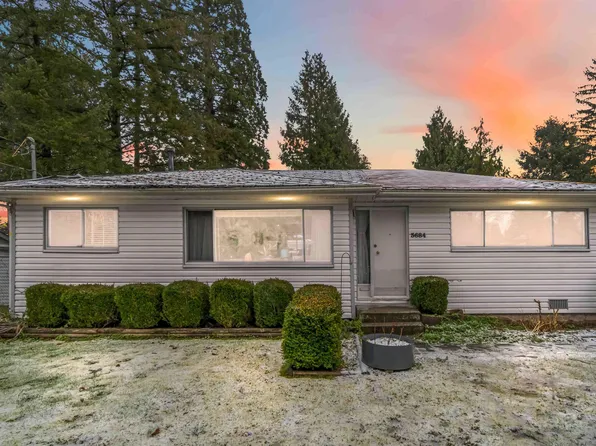 3684 Cedar Dr, Pt Coquitlam, BC V3B 3C9