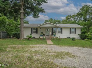 4030 E Zora St, Webb City, MO 64870