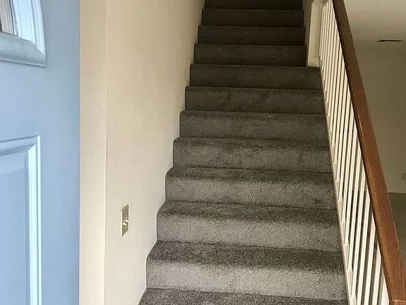 3rd image of 8751 La Salle St APT A