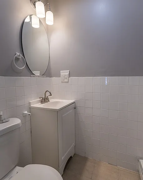 11 Sharon St — Photo 7
