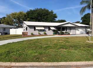 8526 Forsyth Dr, Seminole, FL 33772