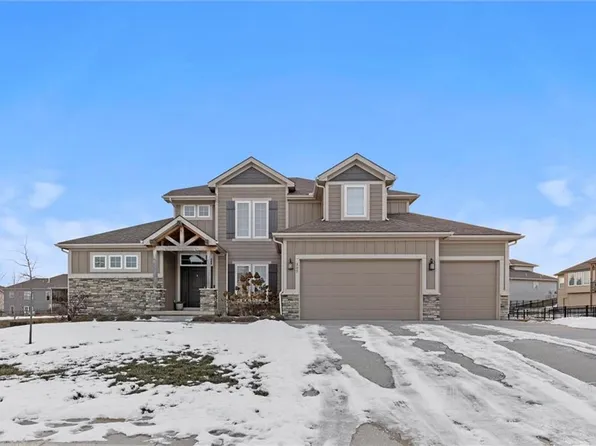 305 Prairie Point, Kearney, MO 64060