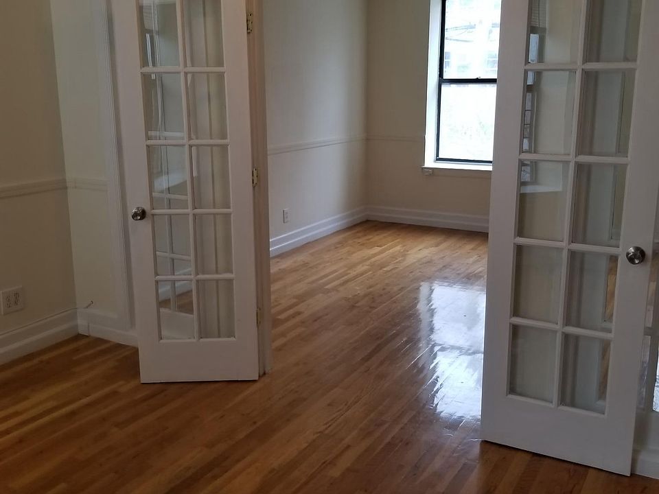 2nd image of 733 E 147th St APT 2C