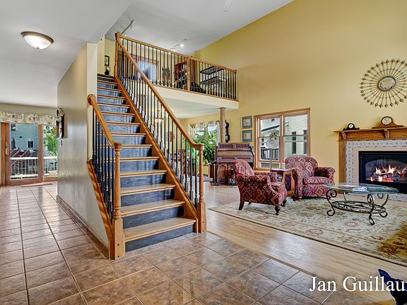 4th image of 6650 Crystal Downes Dr SE