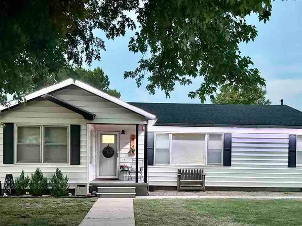 1314 S 2nd St, Blackwell, OK 74631