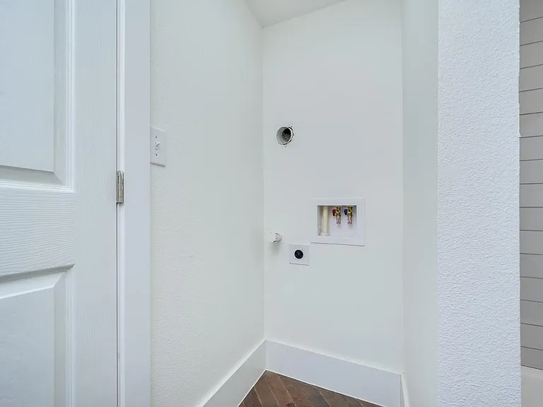 110 S Main St #206 — Photo 18