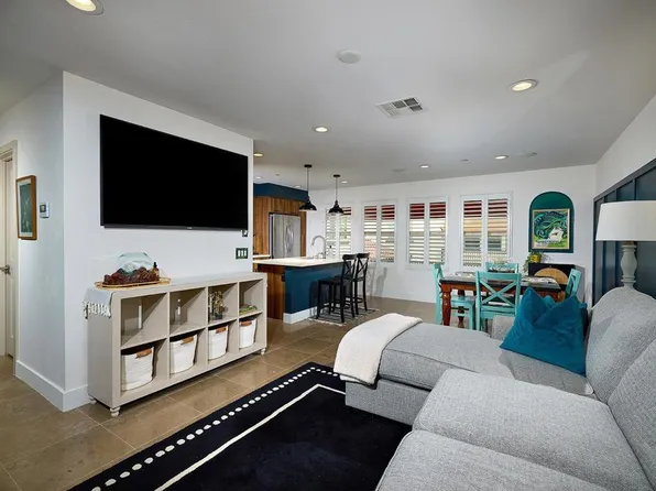 1706 Fairlead Ave, Carlsbad, CA 92011