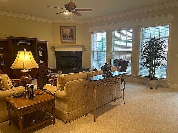 5th image of 2110 Evansburg Ln