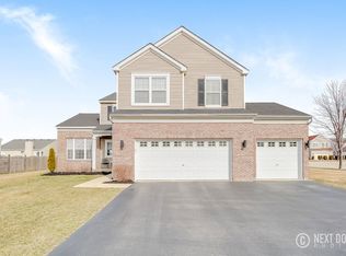 3527 Legacy Dr, Joliet, IL 60435