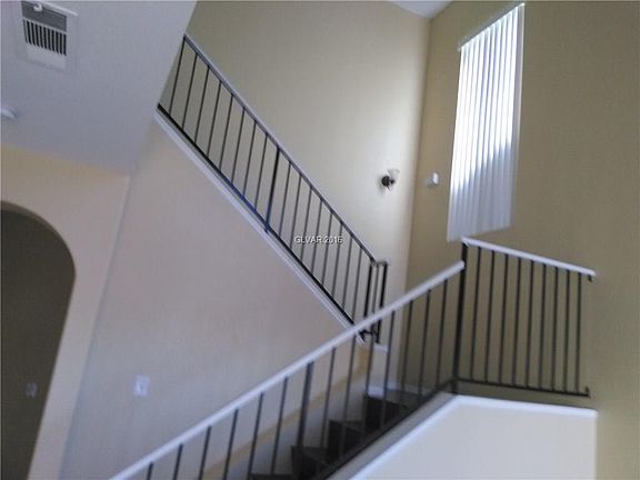 5th image of 2341 Sag Harbor Dr