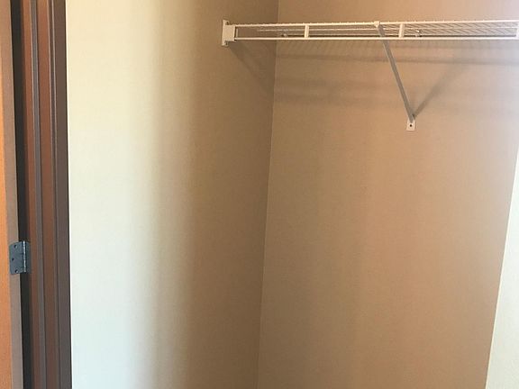 3rd image of 2421 36th St S APT 207