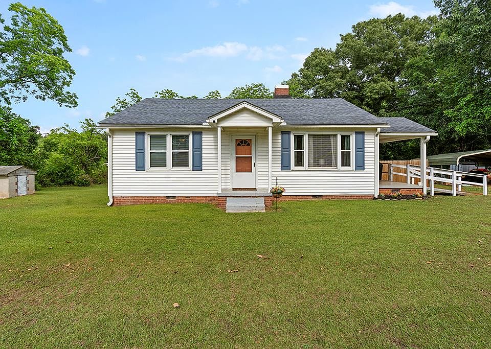 1st image of 118 Petit Dr