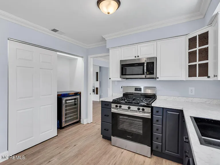 32 Belmont Ave — Photo 12
