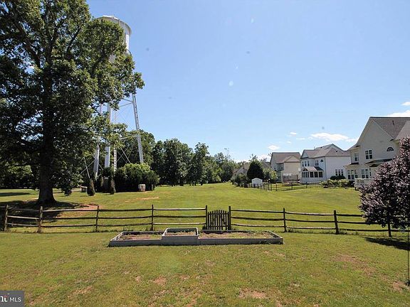 5th image of 4152 Wirth Ln