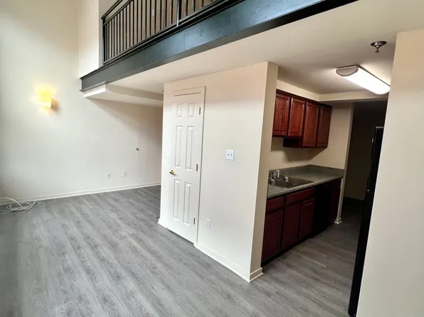 211 N Foushee St, 211 N Foushee St APT 206, Richmond, VA 23220