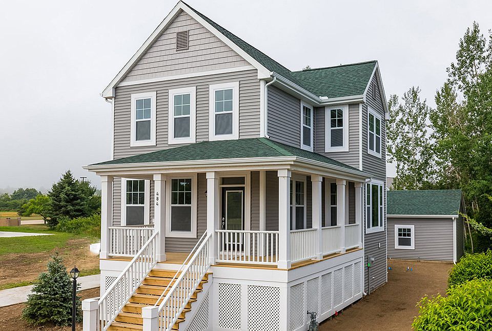 1st image of 484 Summer Grove Dr