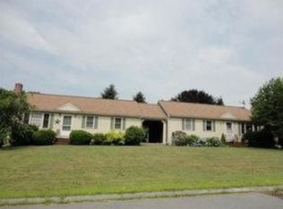 7 Highview Ter, Bridgewater, MA 02324
