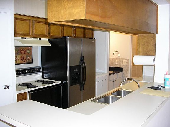 4th image of 15534 Zabolio Dr APT 120