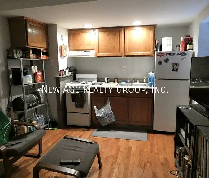 1001-03 Frankford Avenue Carriage Hbrs #5 — Photo 3