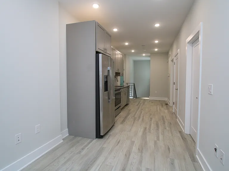 3718 Haverford Ave #1R — Photo 6