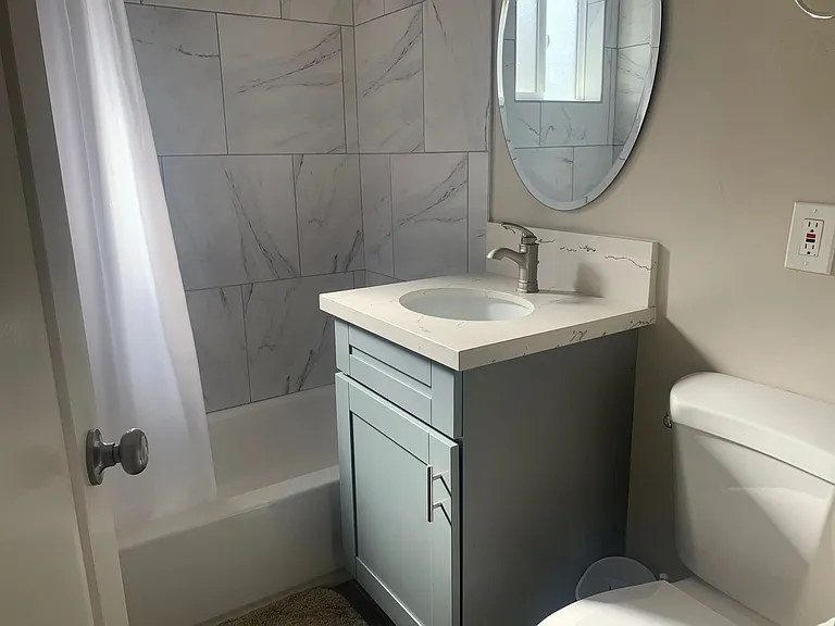 Urban West Apartments — Photo 9